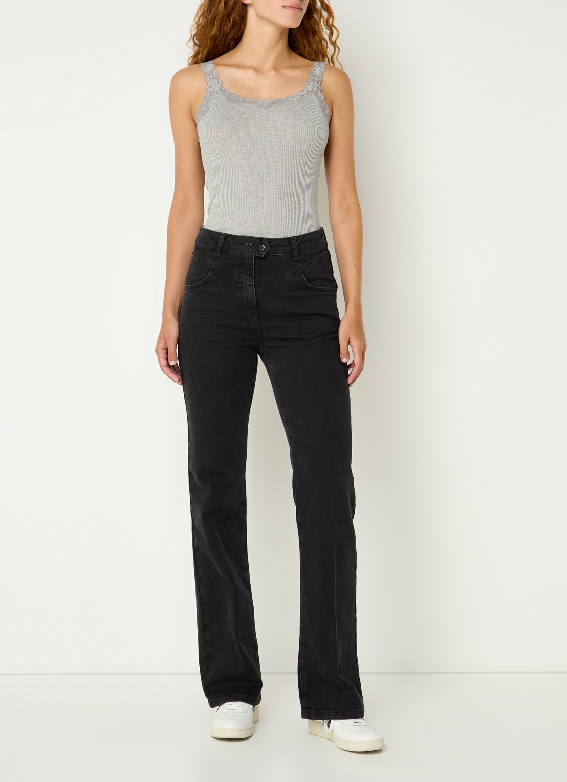 Rosemunde Babette tanktop in zijdeblend met kant - voorkant 4 lichtgrijs