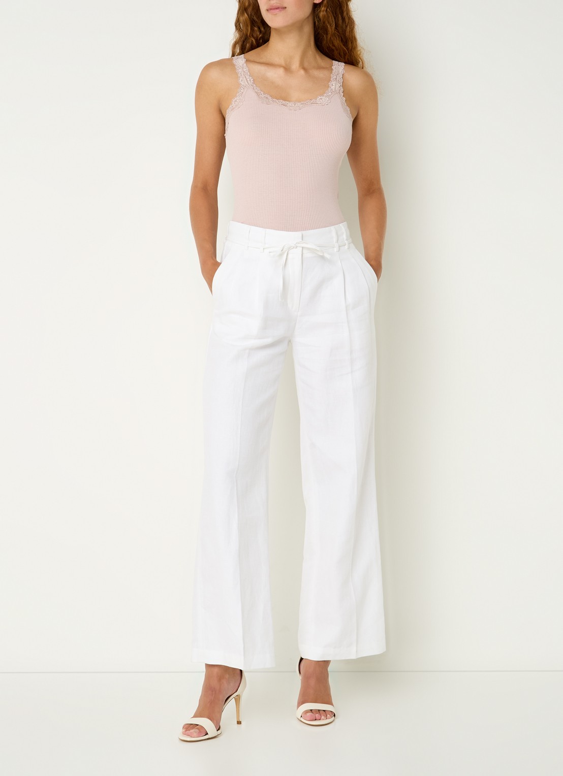 Rosemunde Babette tanktop in zijdeblend met kant - voorkant 4 lichtroze
