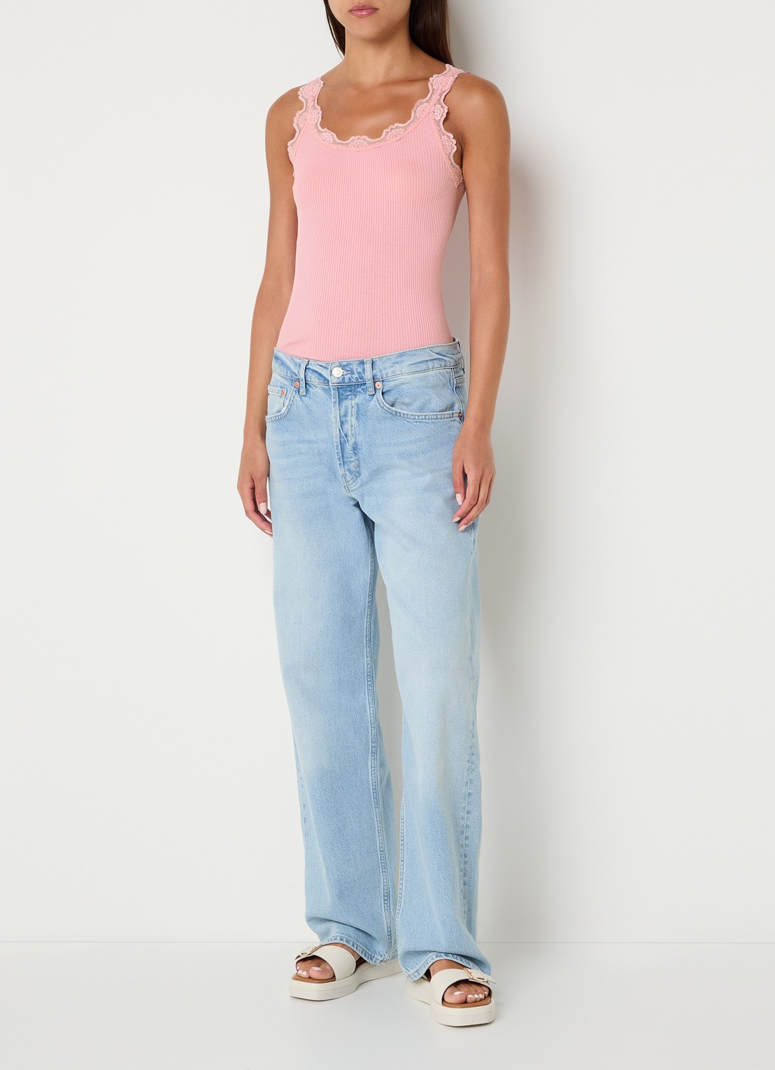 Rosemunde Babette tanktop in zijdeblend met kant - voorkant 3 roze