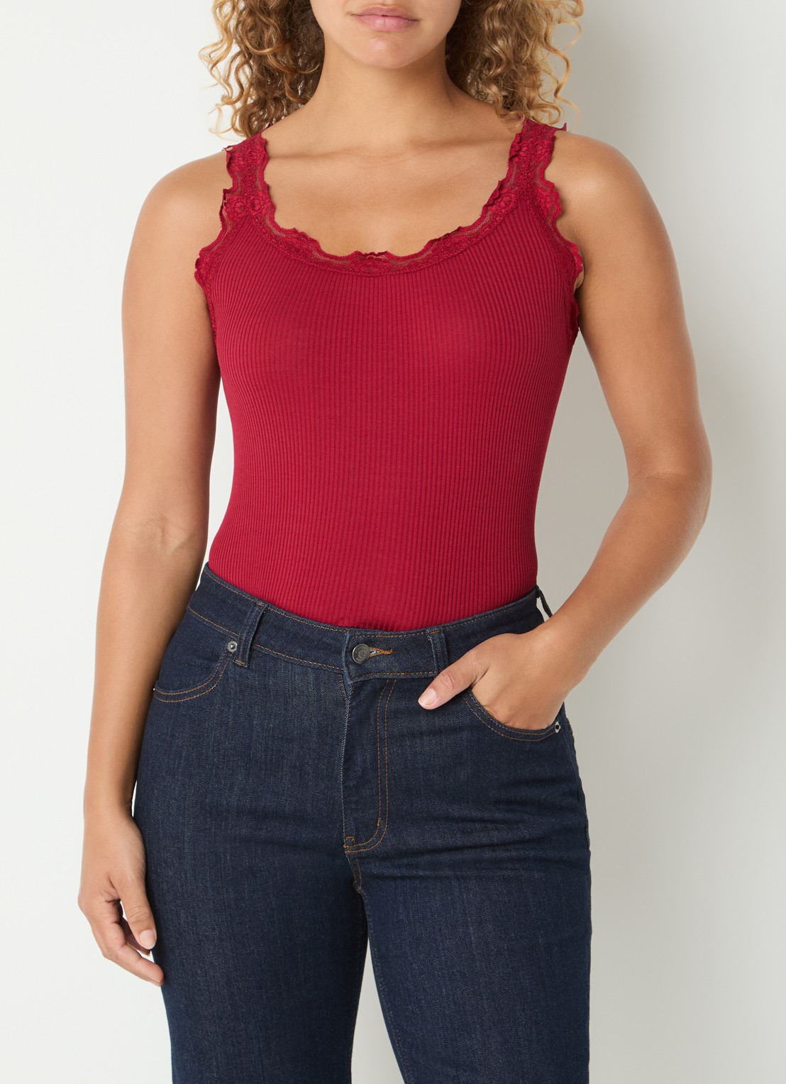 Rosemunde Babette tanktop in zijdeblend met kant - detail 2 rood