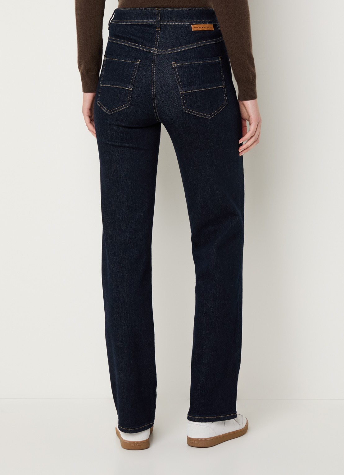 Rosner Studio Aubrey high waist slim fit jeans met steekzakken - achterkant 3 indigo