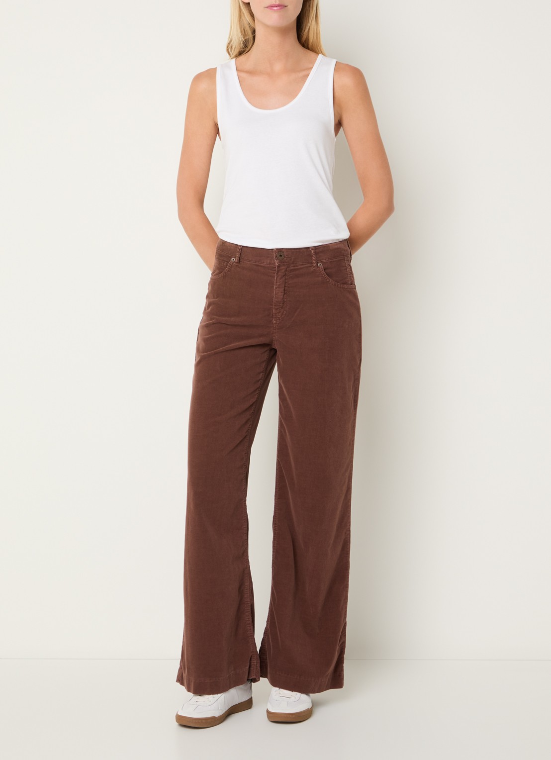Rosner Studio Audrey high waist wide fit broek van corduroy - voorkant 3 steenrood