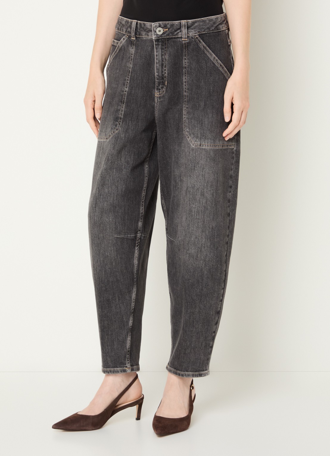 Rosner Studio Mara high waist cropped tapered jeans met medium wassing - detail 3 middengrijs