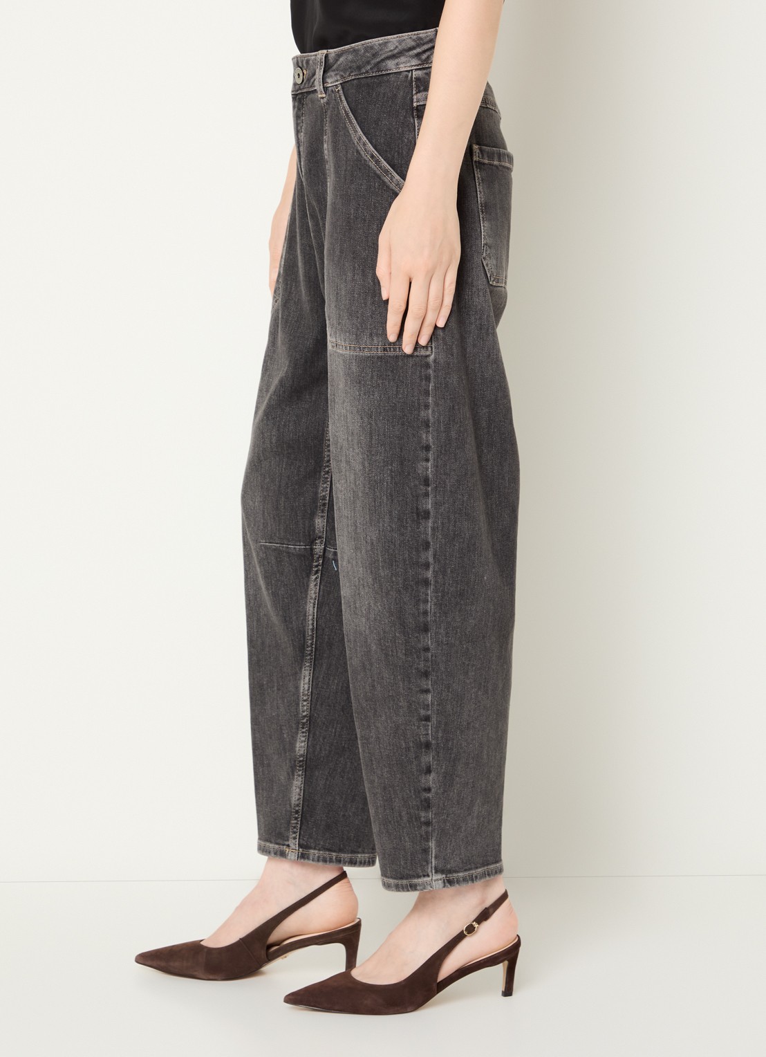 Rosner Studio Mara high waist cropped tapered jeans met medium wassing - detail 4 middengrijs