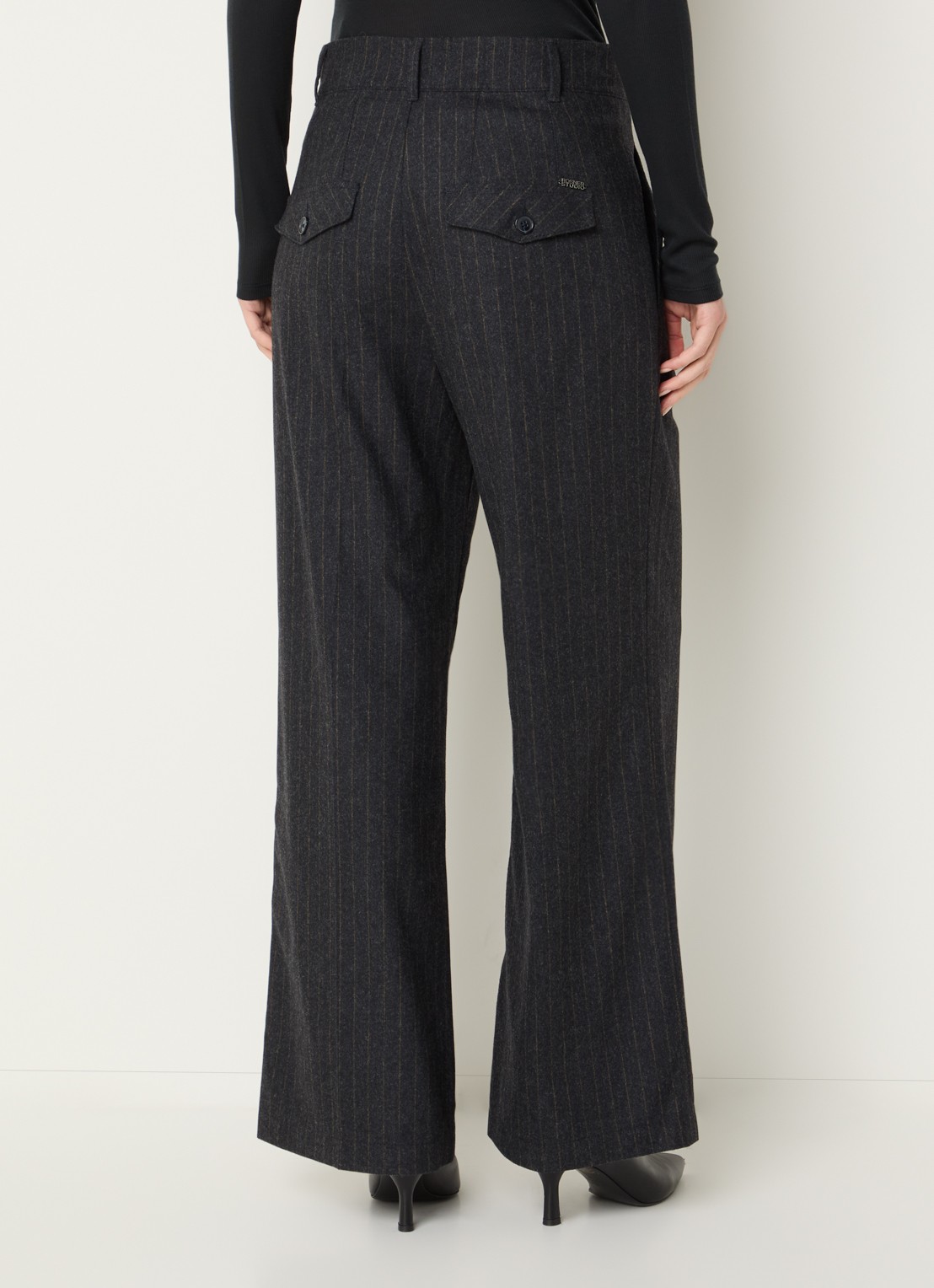 Rosner Studio Mara high waist wide fit pantalon in wolblend met streepprint - achterkant donkerblauw