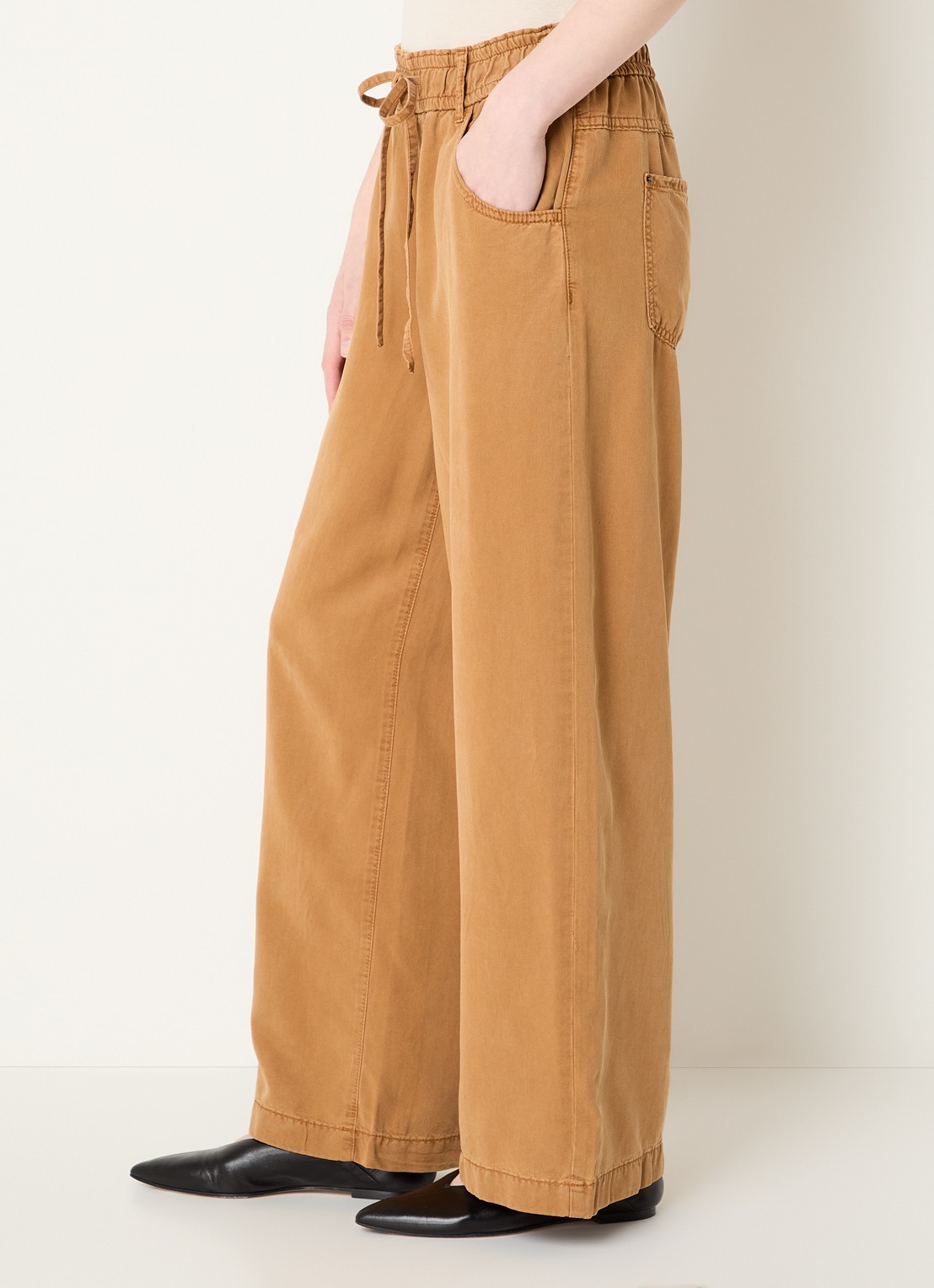Rosner Studio Mid waist straight fit broek met steekzakken - detail 4 bruin
