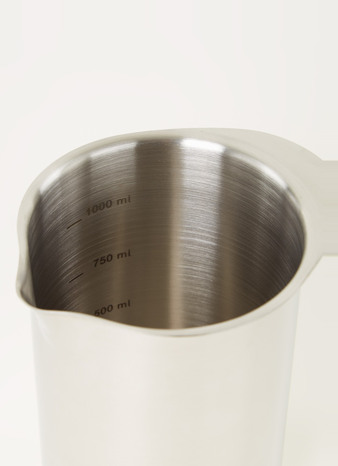 Rosti Beslagkom 1 liter - detail zilver