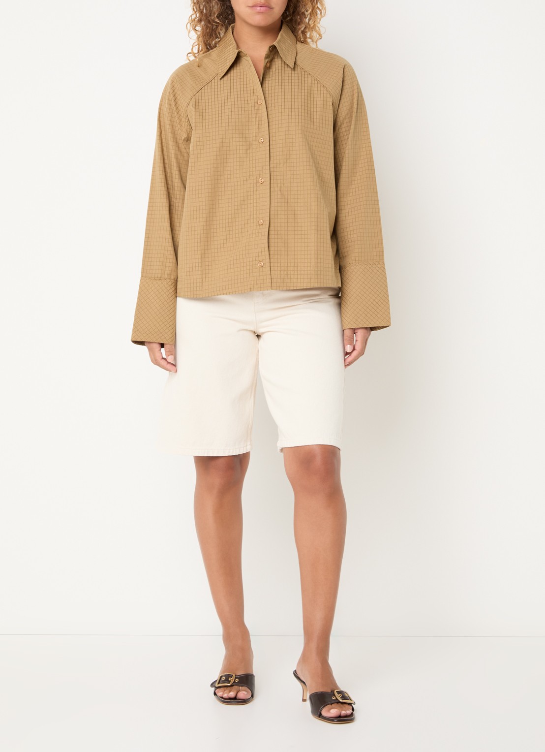 ROUGE EDIT Blouse met ruitdessin en logoborduring - voorkant 2 camel
