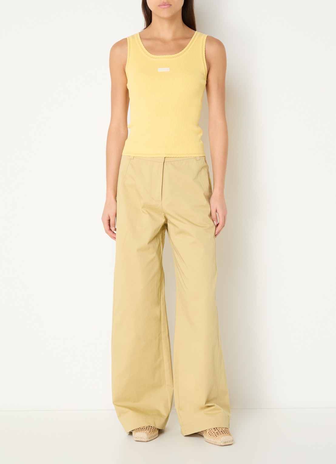 ROUGE EDIT Petra high waist loose fit chino - voorkant 3 beige