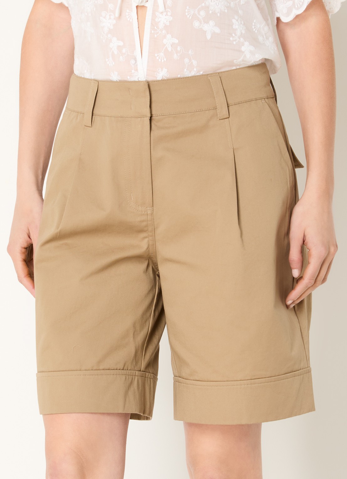 ROUGE EDIT Petra high waist wide fit korte broek - detail 4 camel