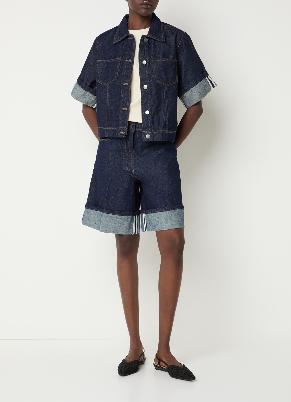 ROUGE EDIT Roumartine high waist wide fit korte broek van denim - voorkant 2 indigo