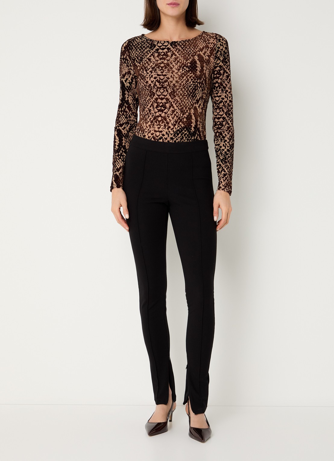 ROUGE EDIT Roumoana high waist skinny fit legging met siernaad - voorkant 4 zwart