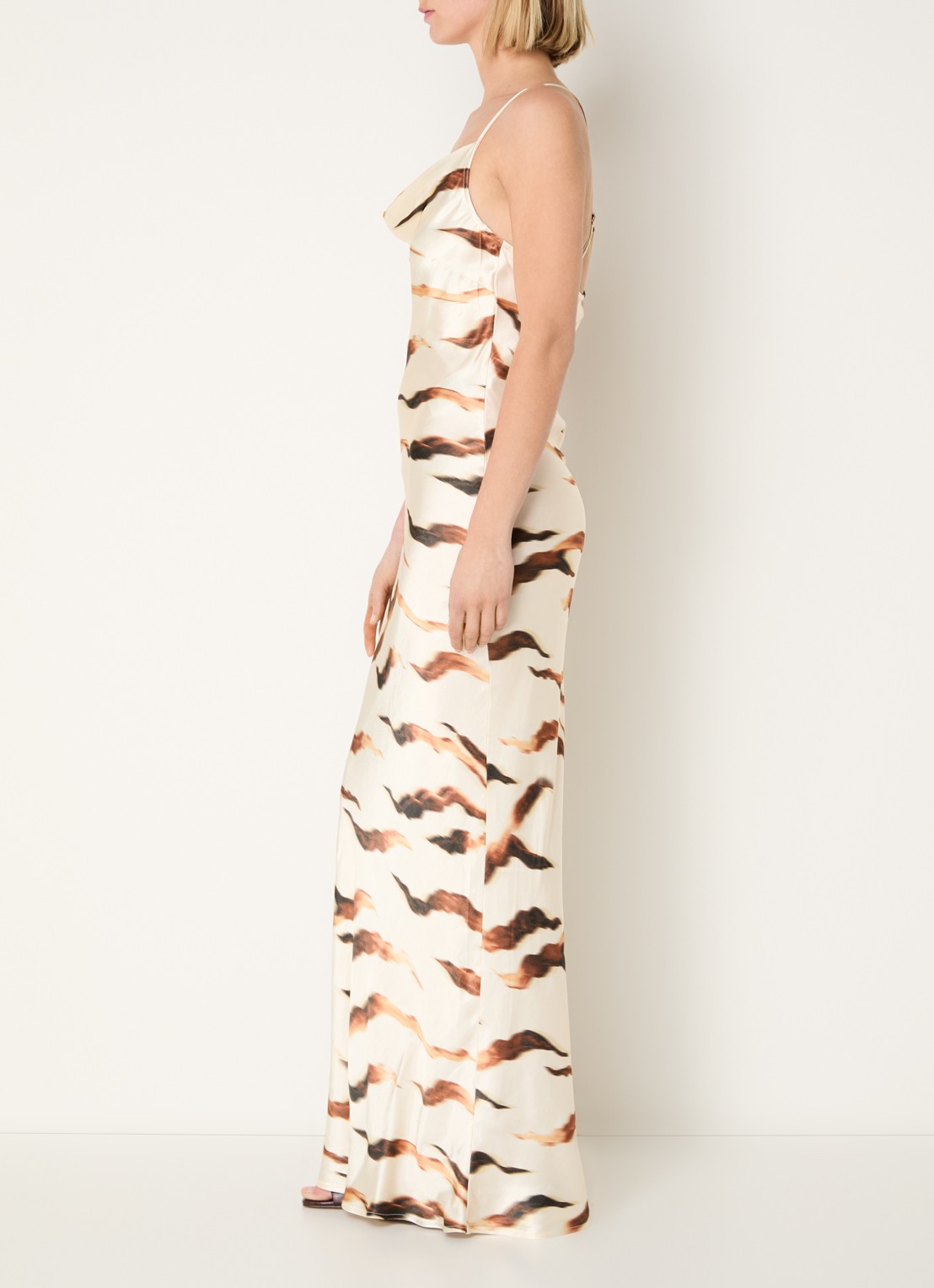 ROUGE EDIT Rousmillas maxi jurk met zebraprint - achterkant 2 creme