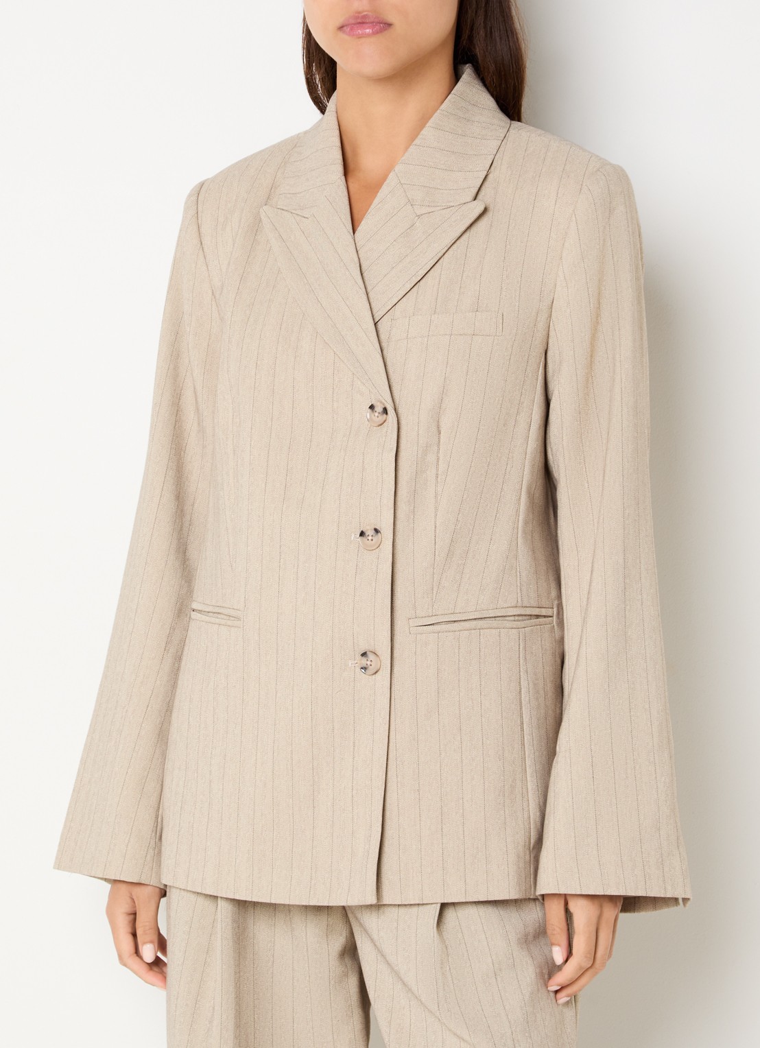 ROUGE EDIT Saga blazer met krijtstreep en steekzakken - detail 2 beige