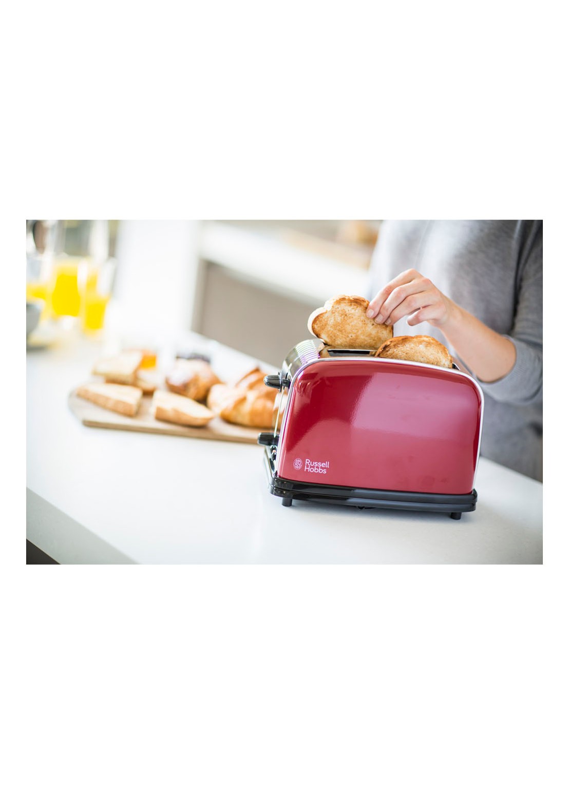 Russell Hobbs Colours Plus broodrooster 2-slots - voorkant 2 steenrood