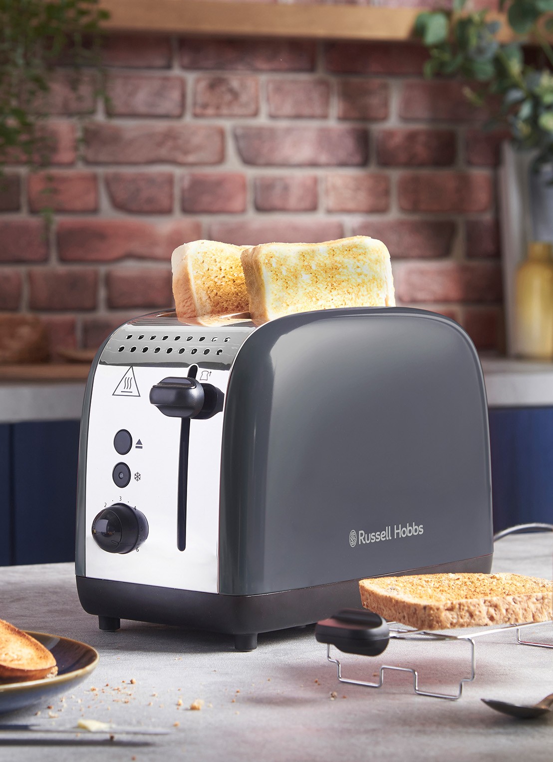 Russell Hobbs Colours Plus broodrooster 2-slots - voorkant 6 grijs