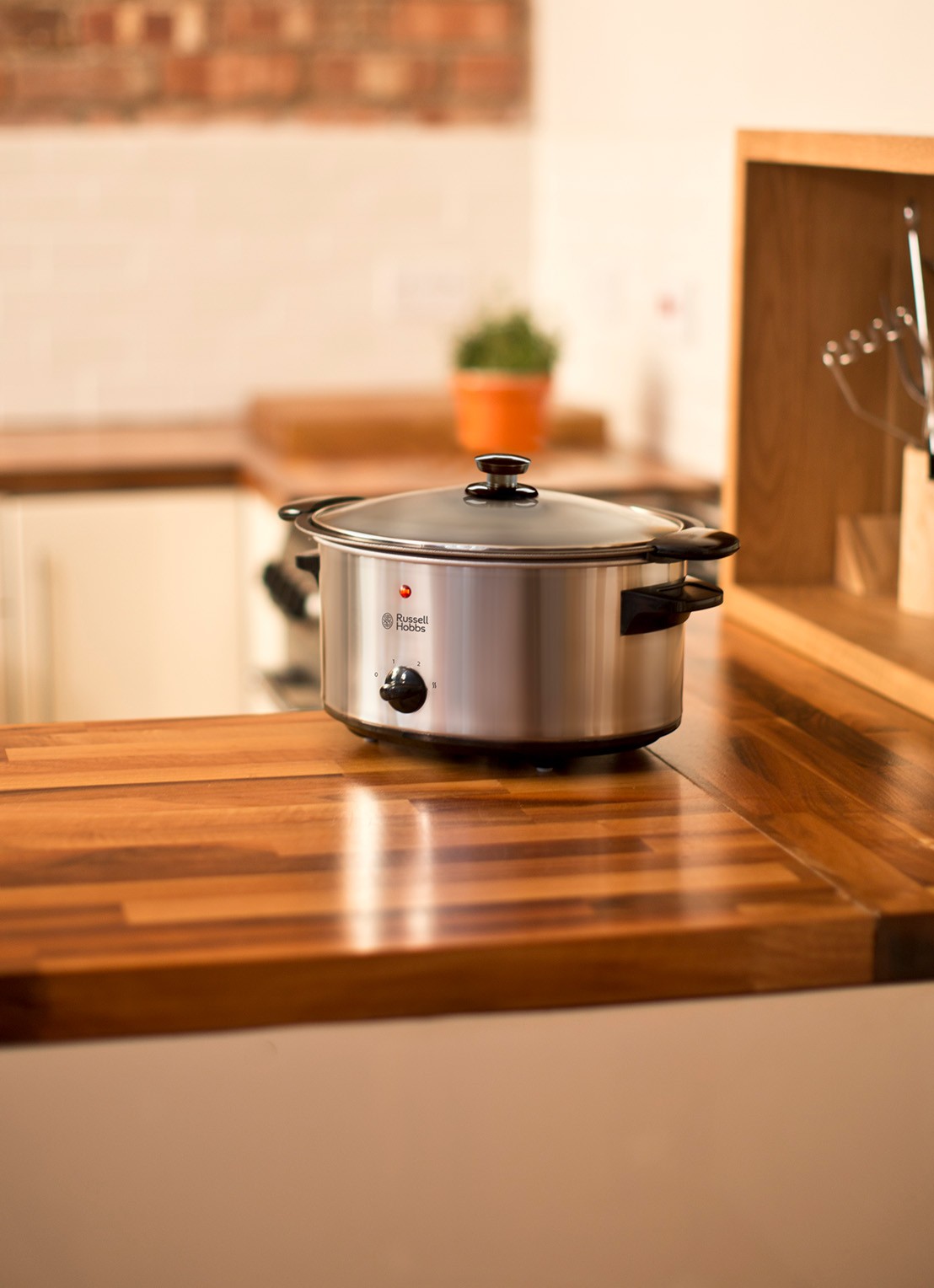 Russell Hobbs Cook at Home slowcooker 3,5 liter 22740-56 - voorkant 2 zilver