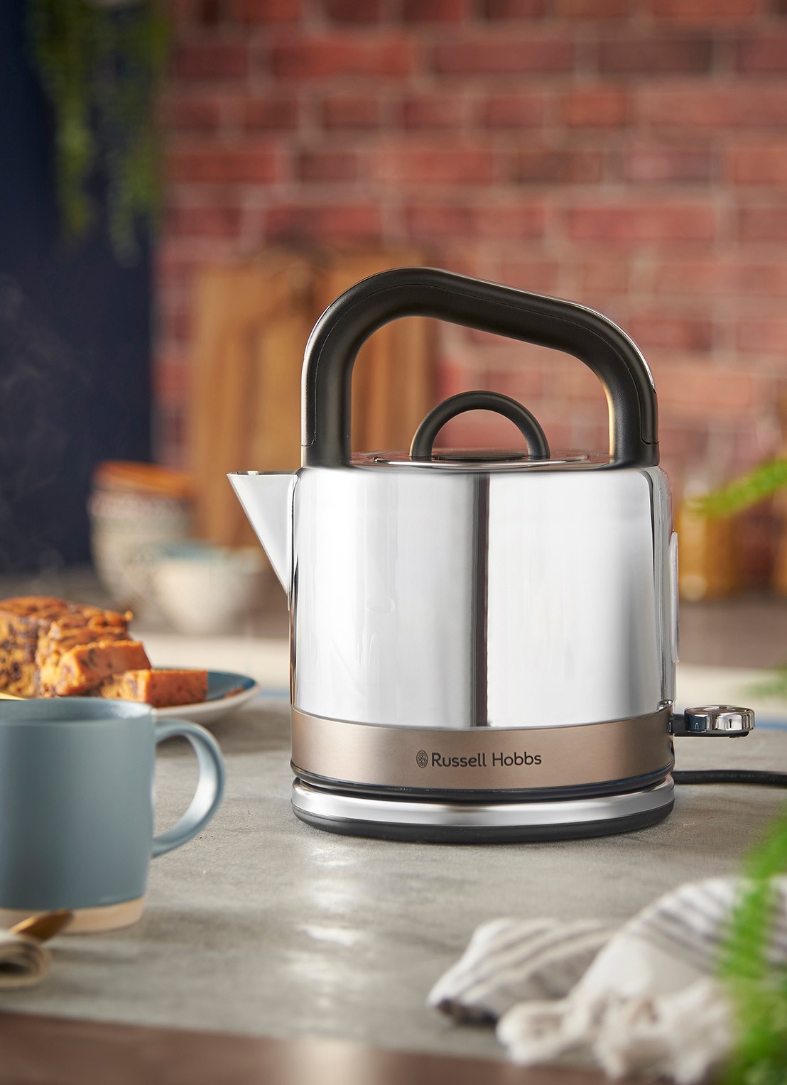 Russell Hobbs Distinctions waterkoker 1,5 liter 26422-70 - voorkant 7 undefined