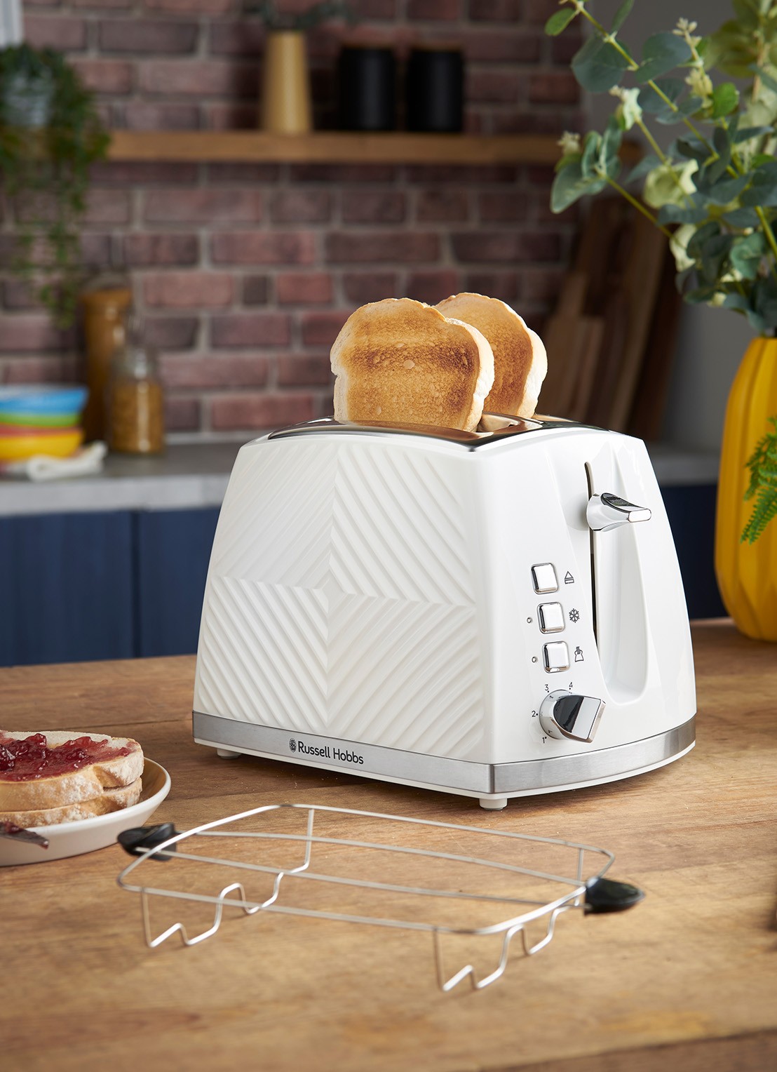 Russell Hobbs Groove broodrooster 2-slots - voorkant 2 wit