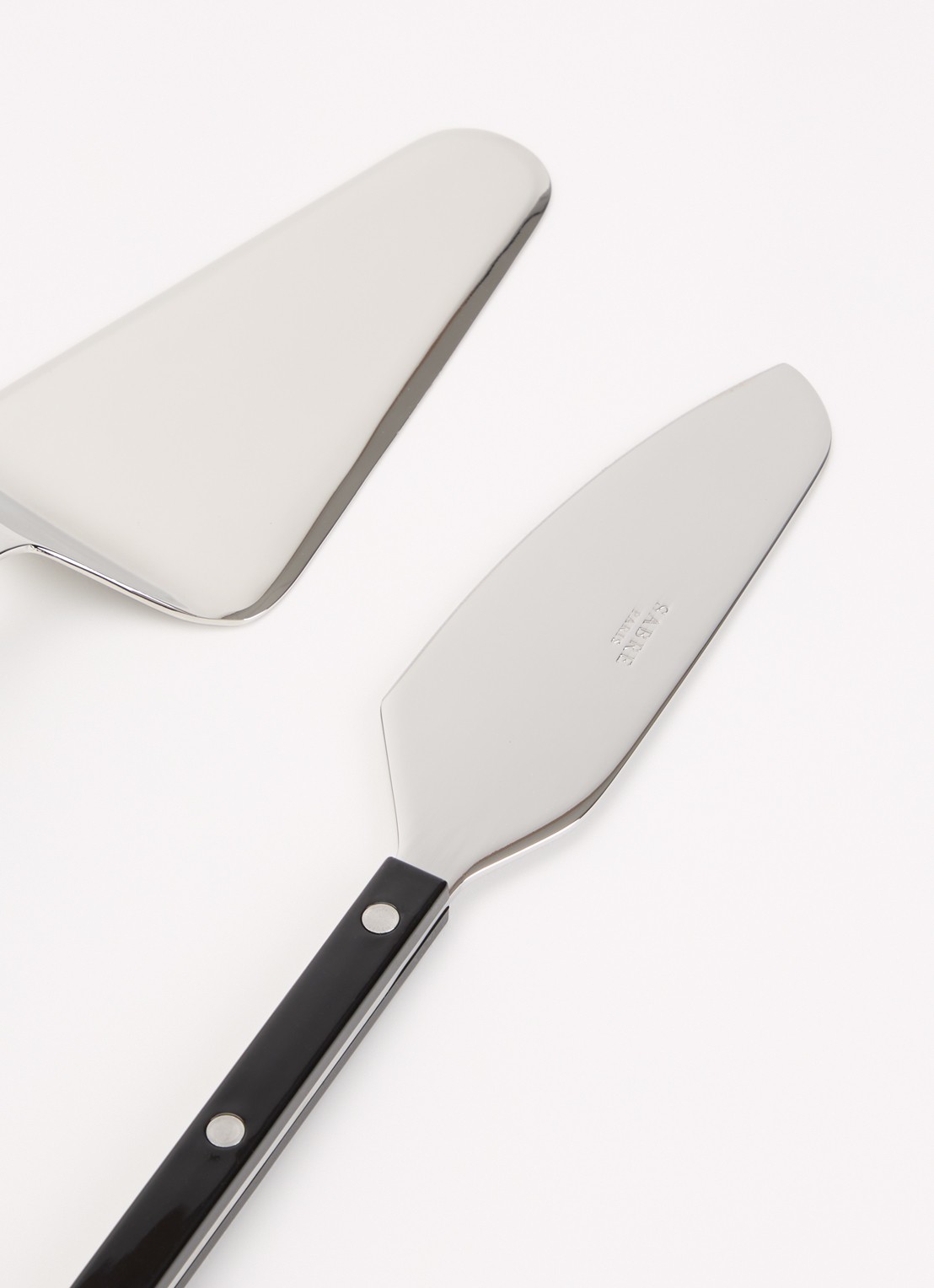 Sabre Bistrot taartbestek 2-delig - voorkant 2 zwart