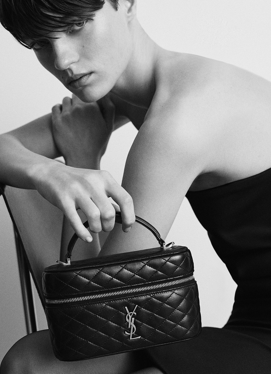 Saint Laurent Gaby Vanity handtas van lamsleer - detail 3 beige