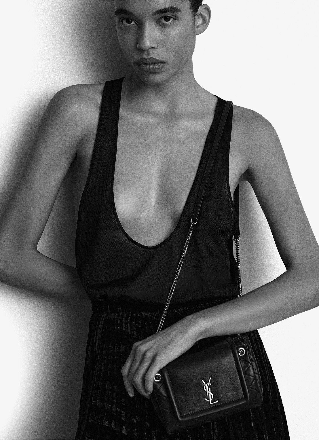 Saint Laurent Nolita Mini crossbodytas van lamsleer - detail 3 bordeauxrood