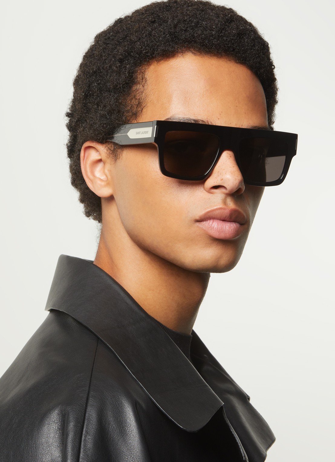 Saint Laurent Wayfarer zonnebril SL628 - voorkant 2 zwart