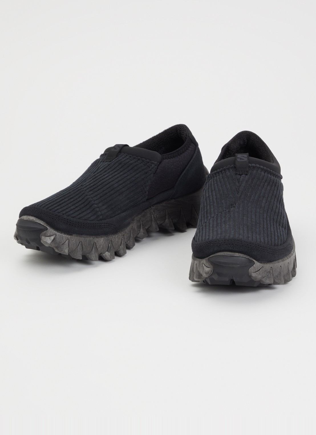 Salomon SnowClog instapper van corduroy met details van suède - detail antraciet