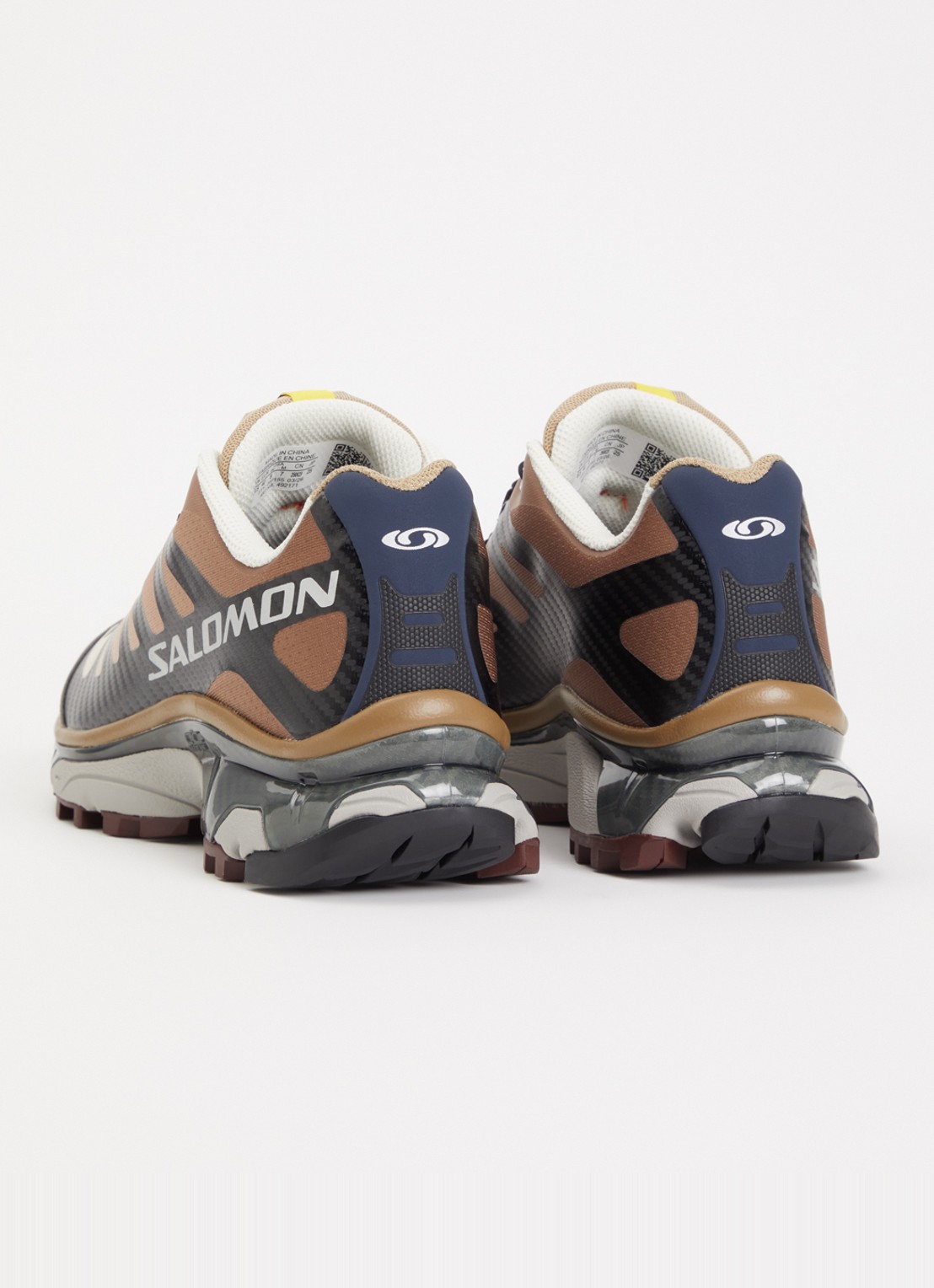 Salomon XT-4 OG sneaker met details van mesh - achterkant 4 bruin