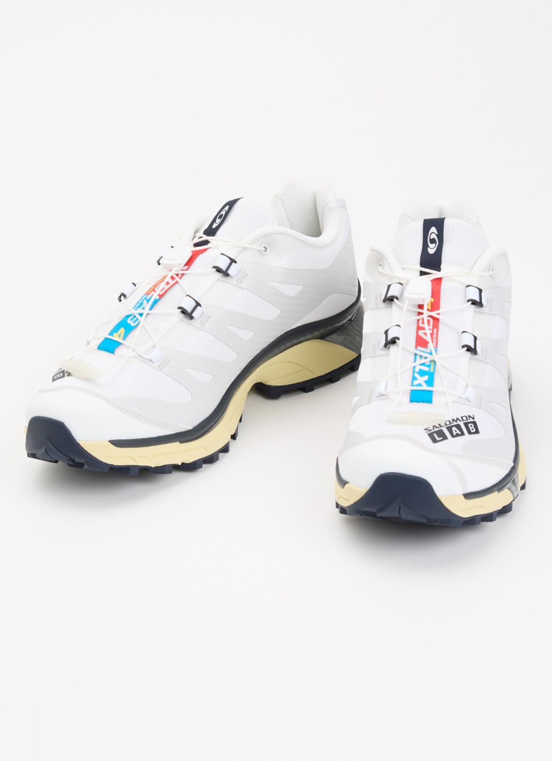 Salomon XT-4 sneaker met logo - detail 3 wit