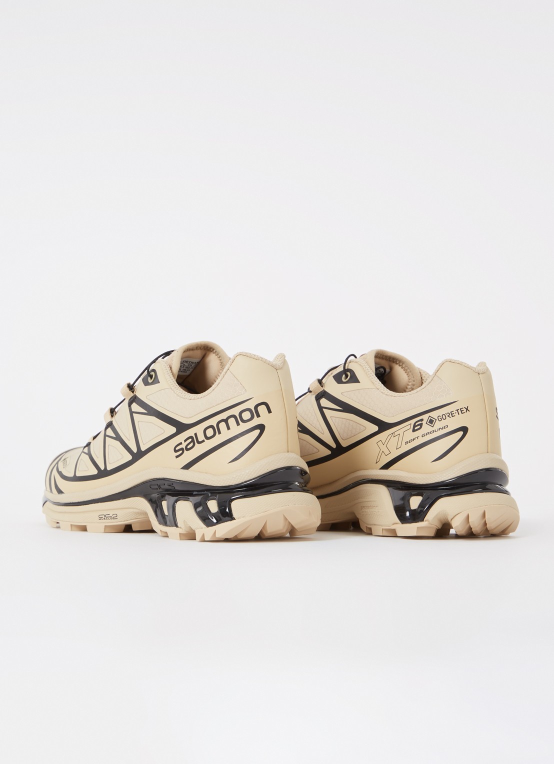 Salomon XT-6 Gore-Tex sneaker met mesh details - achterkant donkerbeige