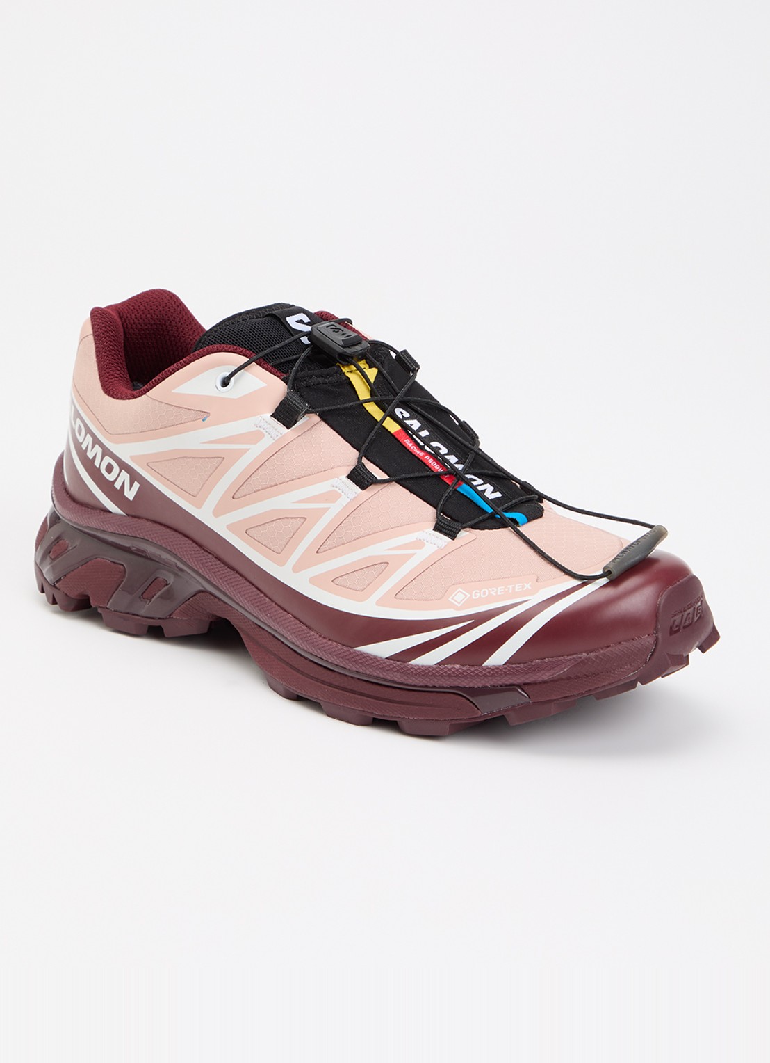 Salomon XT-6 GTX sneaker met mesh details - voorkant 2 bordeauxrood