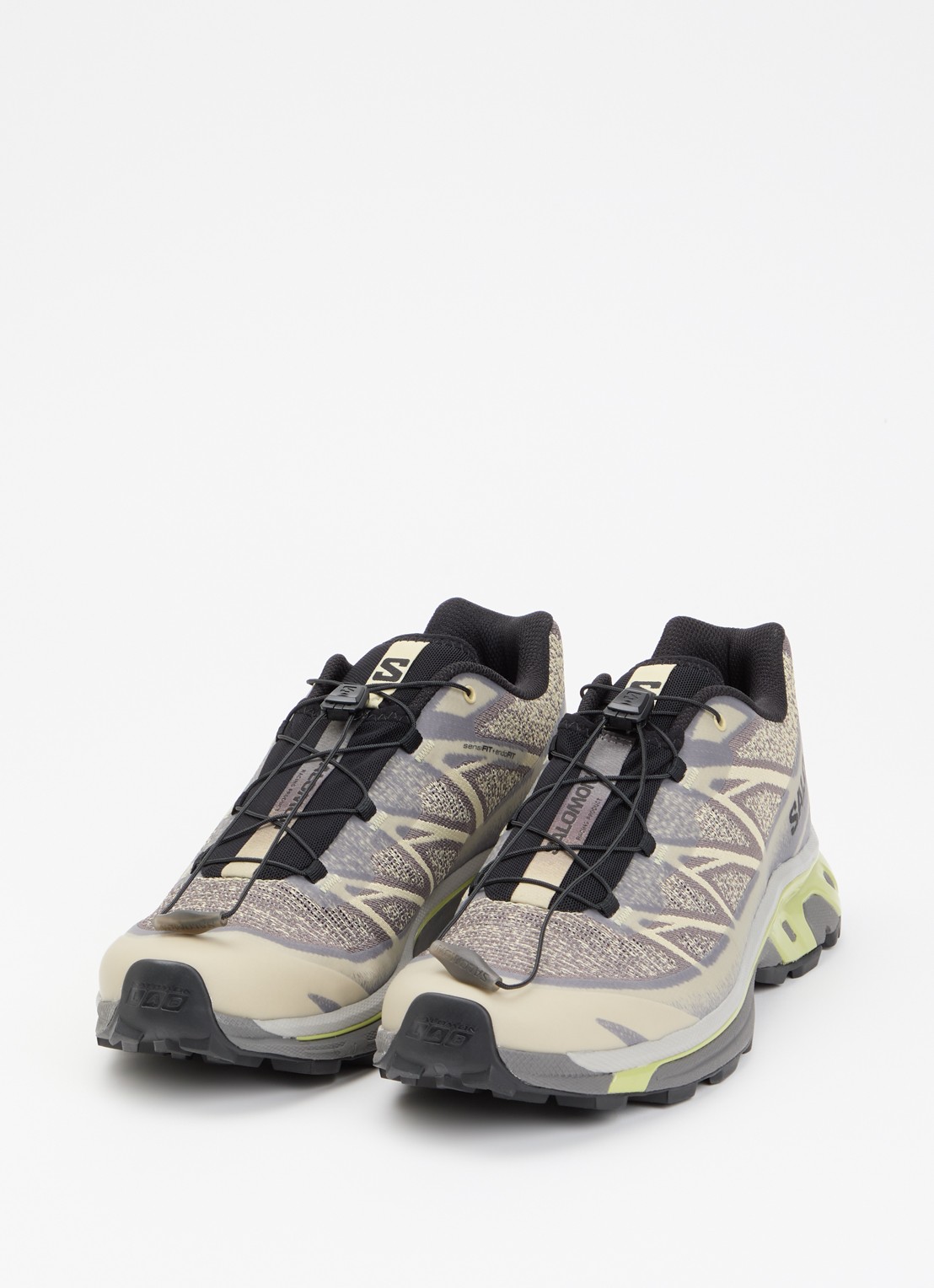 Salomon XT-6 sneaker met gebreid bovenwerk - detail 2 beige