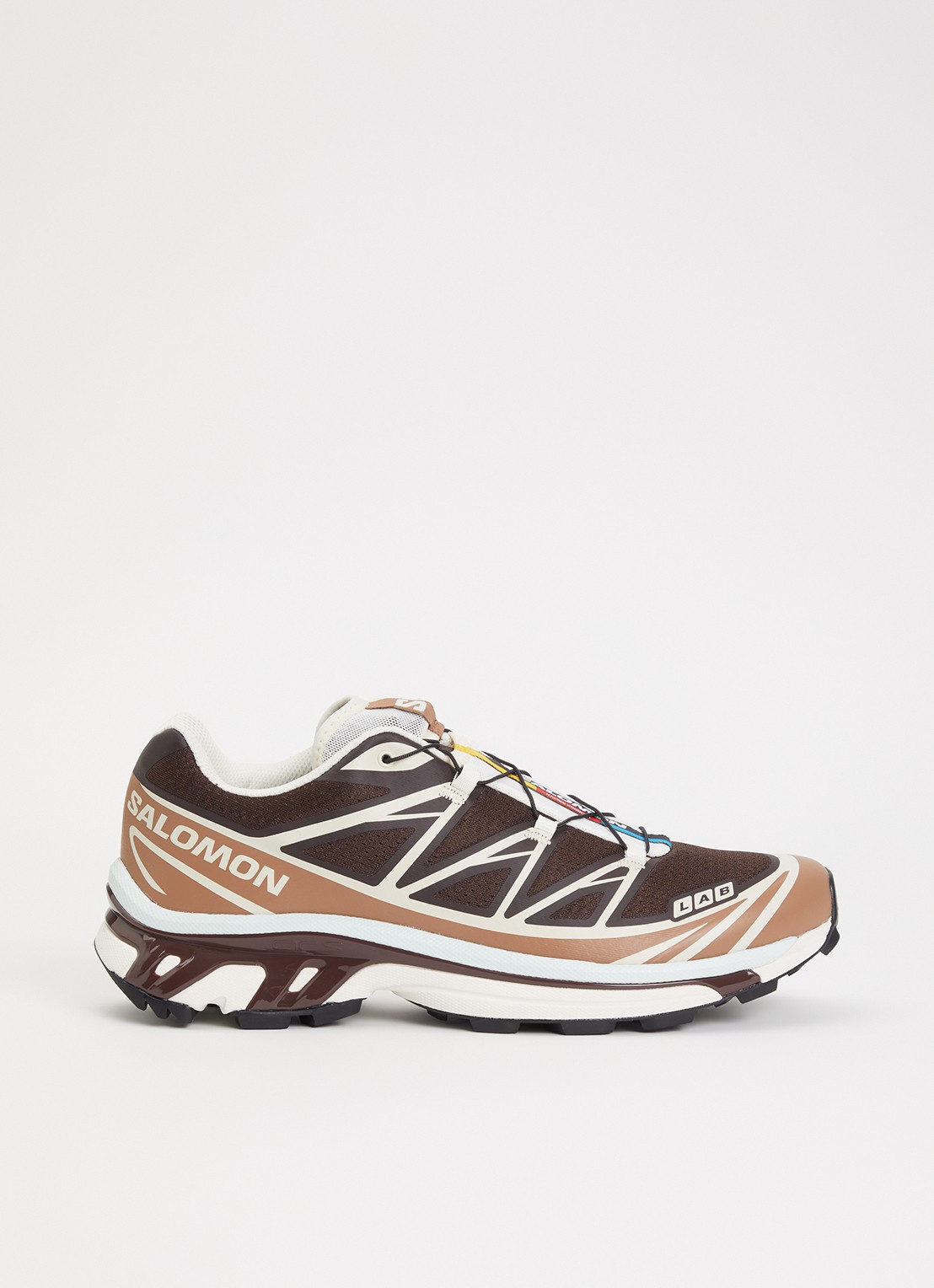 Salomon XT-6 sneaker met logo - voorkant bruin