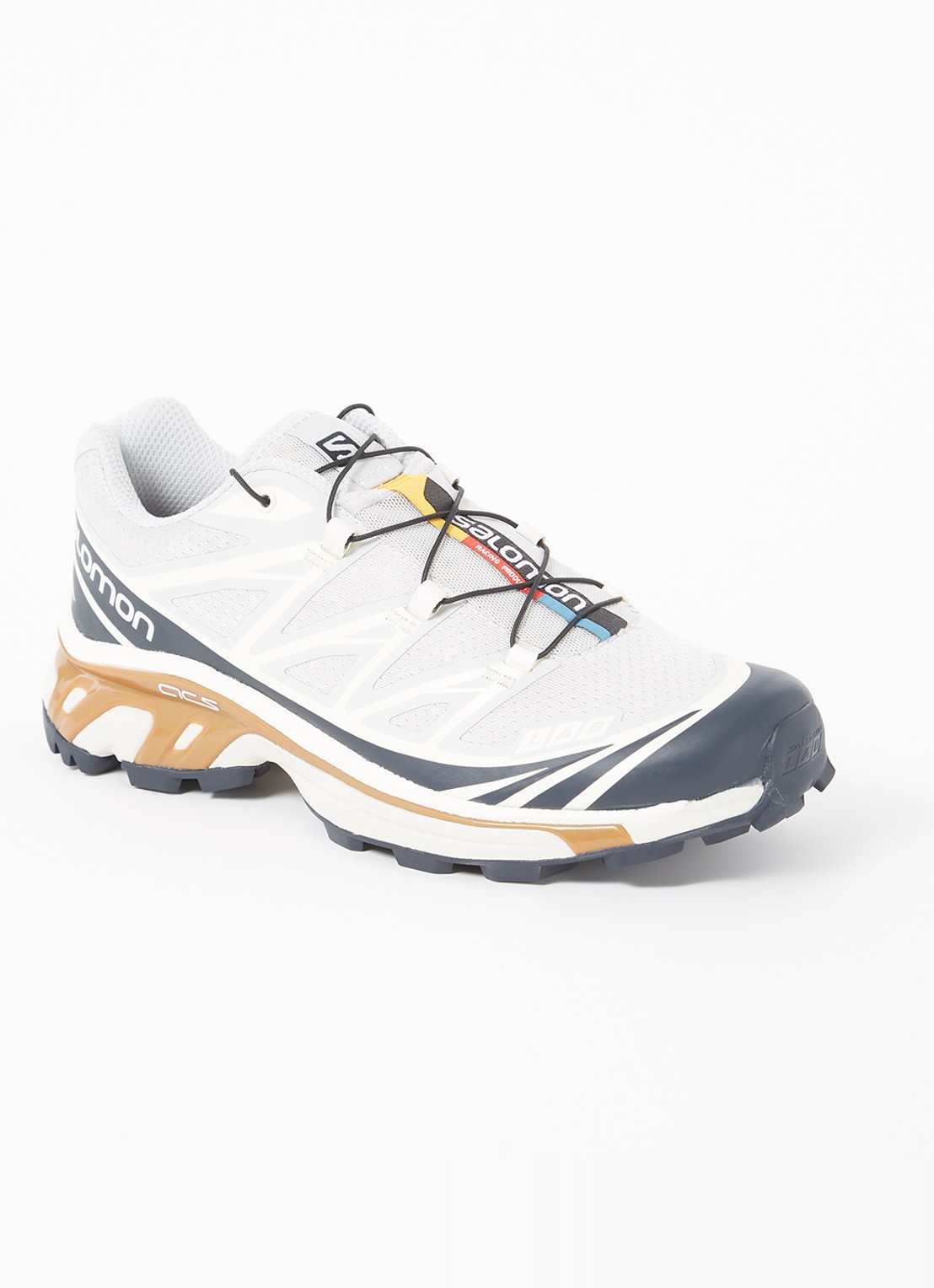 Salomon XT-6 sneaker met mesh details  - voorkant 5 lichtgrijs
