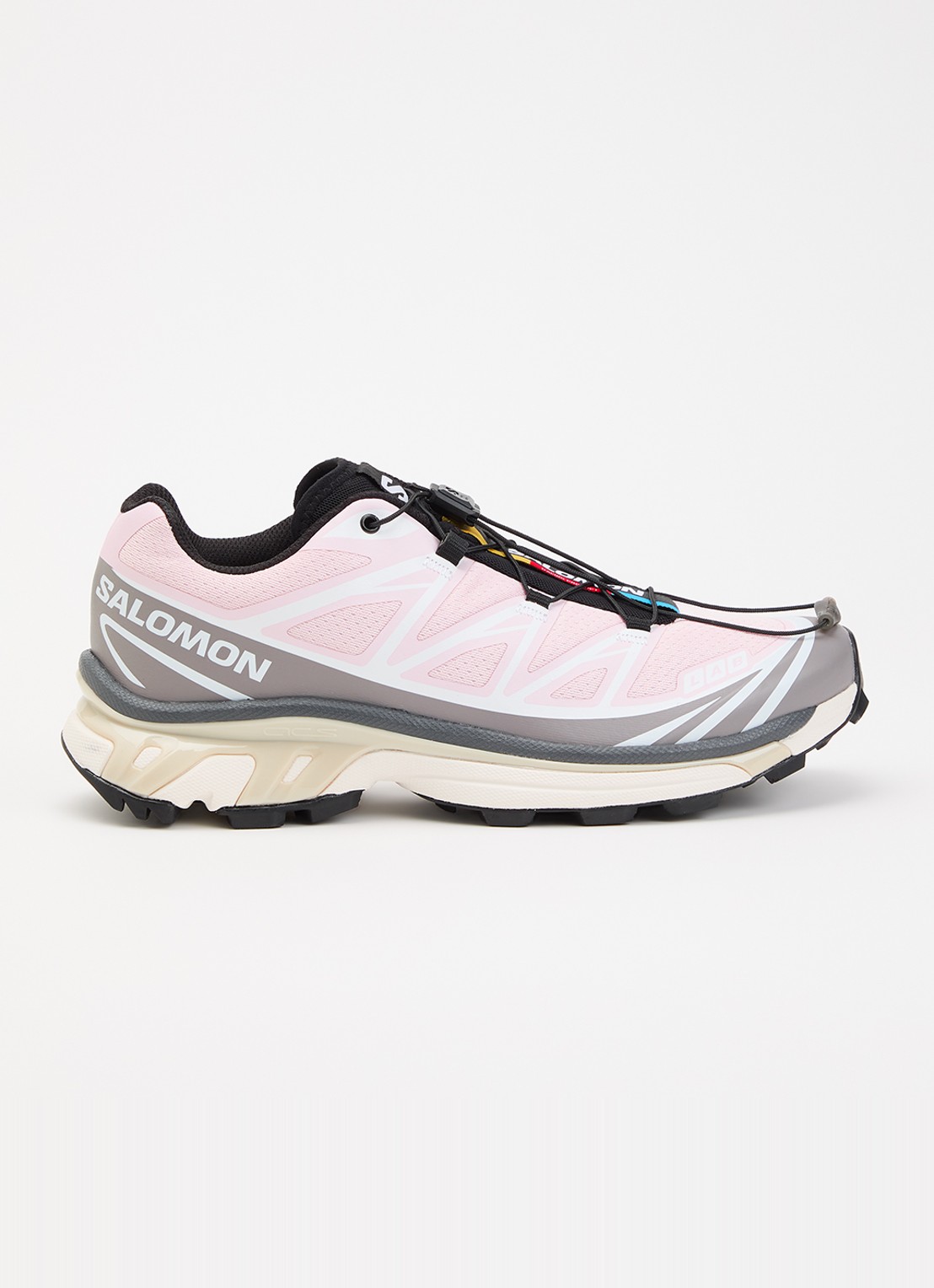Salomon XT-6 sneaker met mesh details - voorkant lichtroze