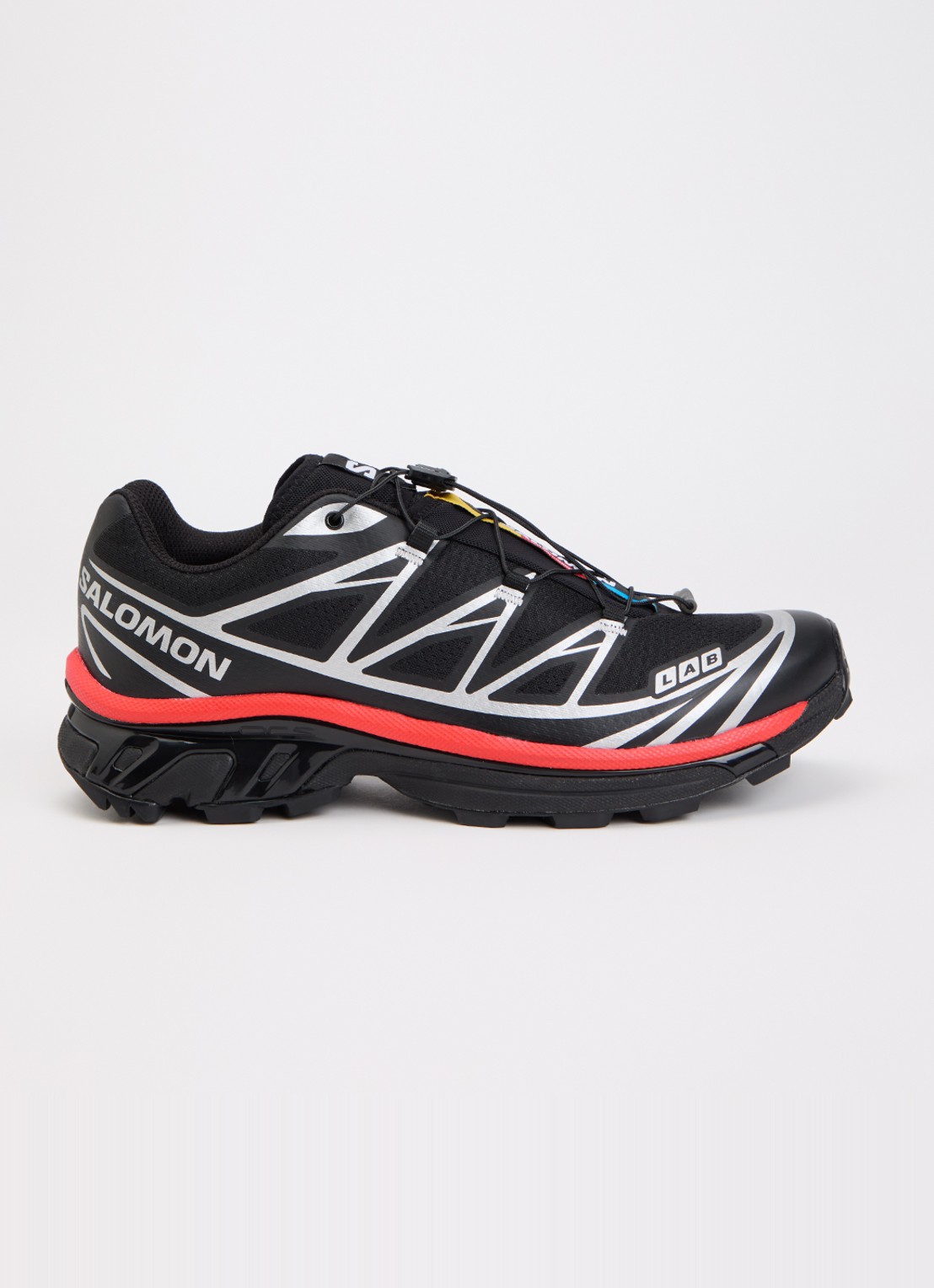 Salomon XT-6 sneaker met mesh details - voorkant 5 zwart