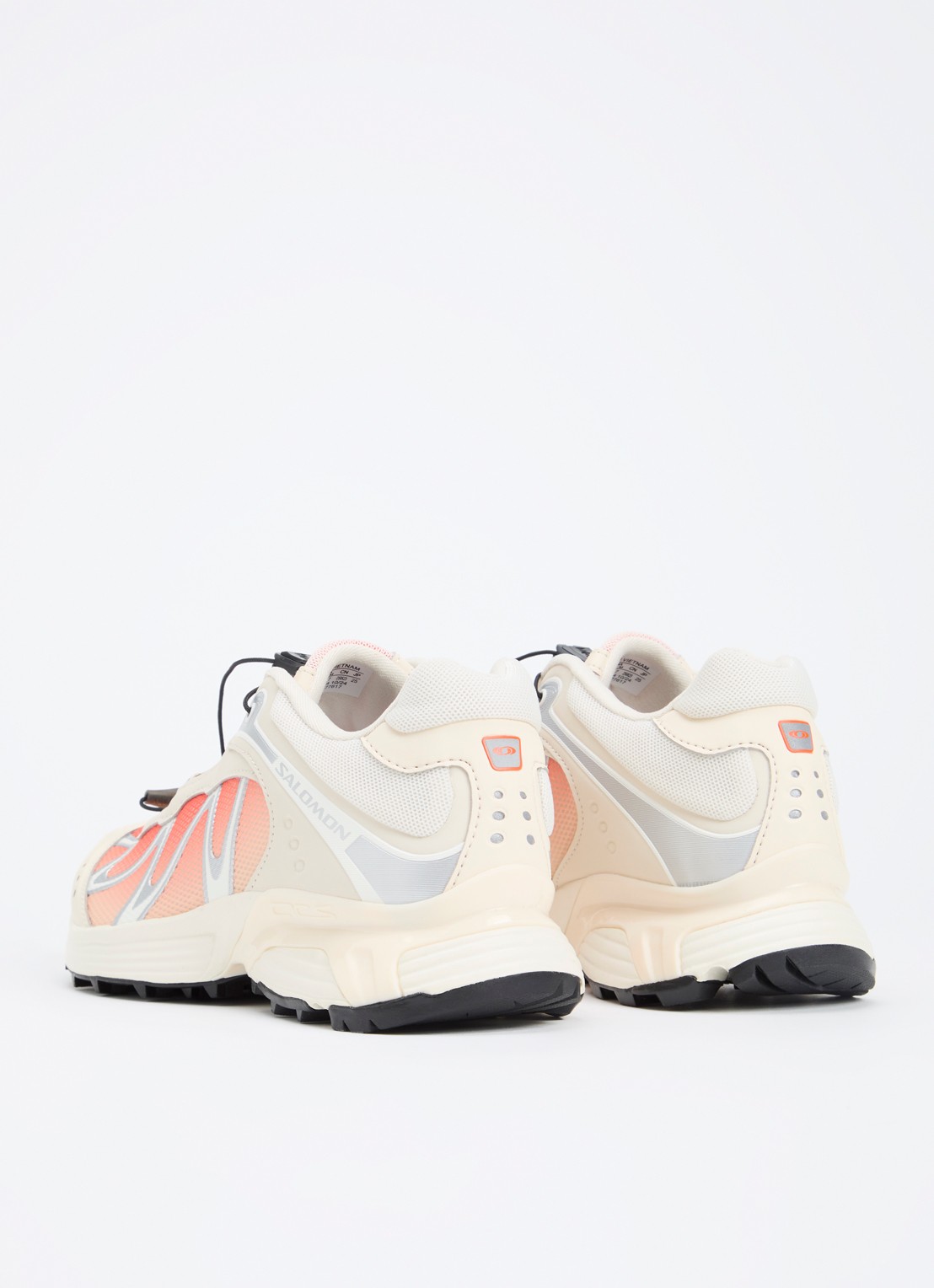 Salomon XT-Whisper sneaker met mesh details - achterkant zalmroze