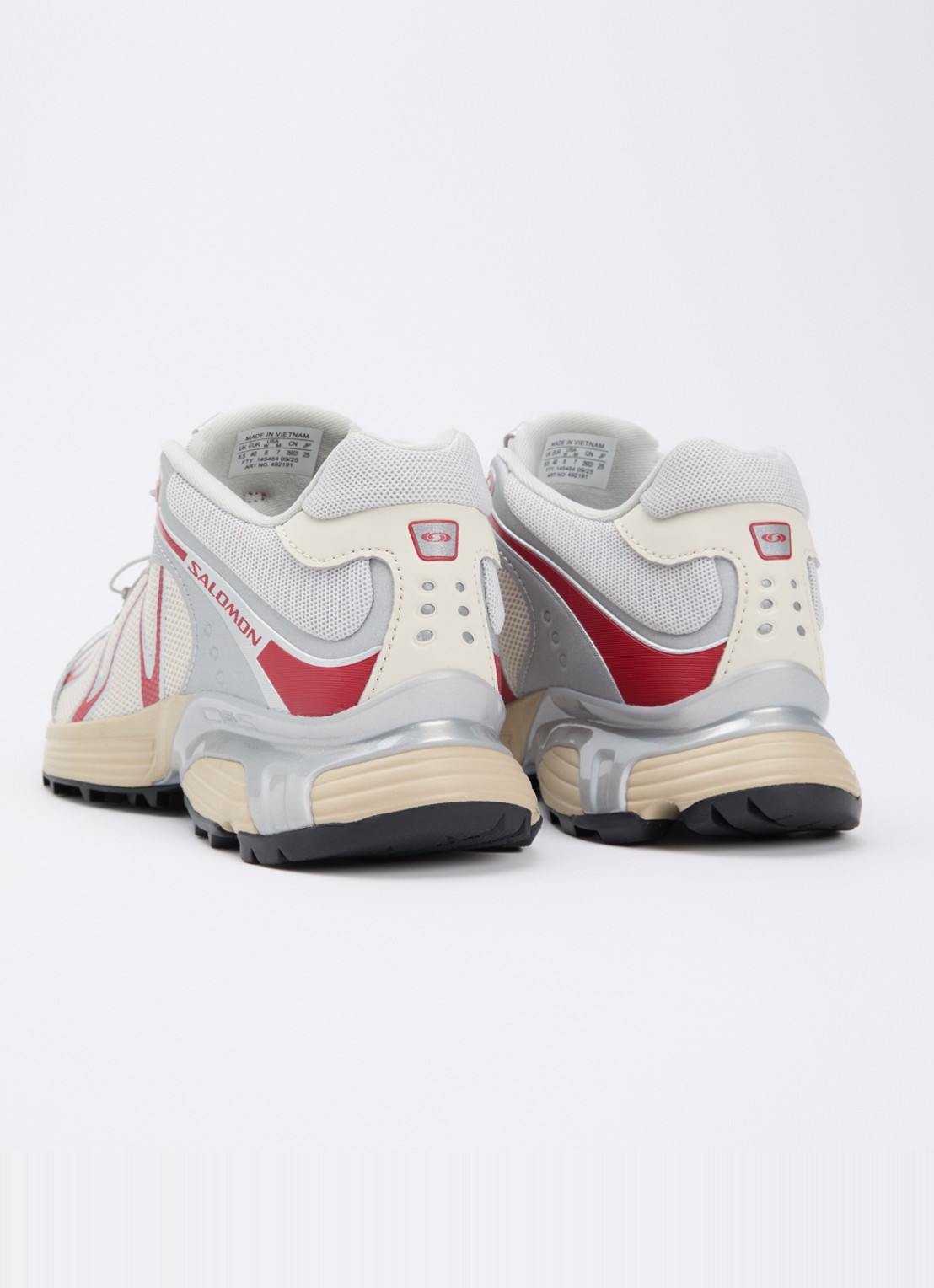 Salomon XT-Whisper sneaker met mesh details - achterkant creme