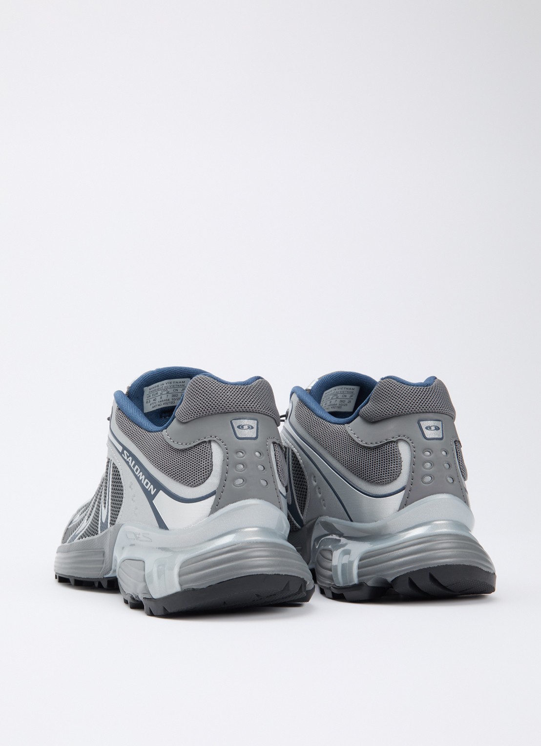 Salomon XT-Whisper sneaker met mesh details - achterkant 4 grijs