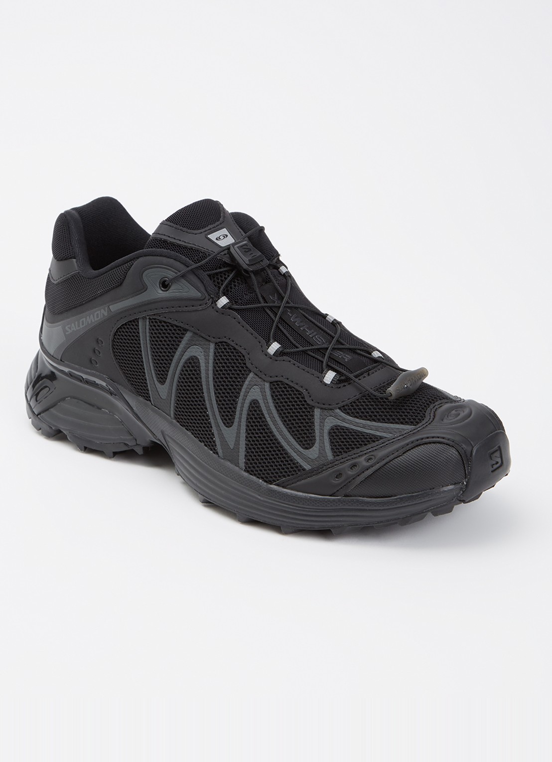 Salomon XT-Whisper sneaker met mesh details - voorkant 2 zwart
