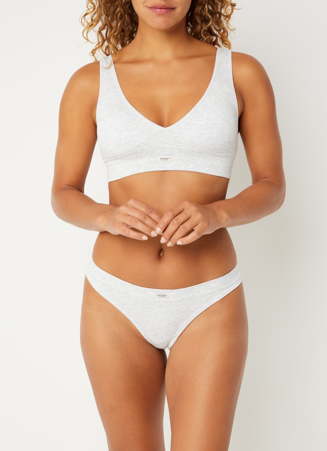 Sam Friday Lucy string met ribstructuur - detail grijsmele