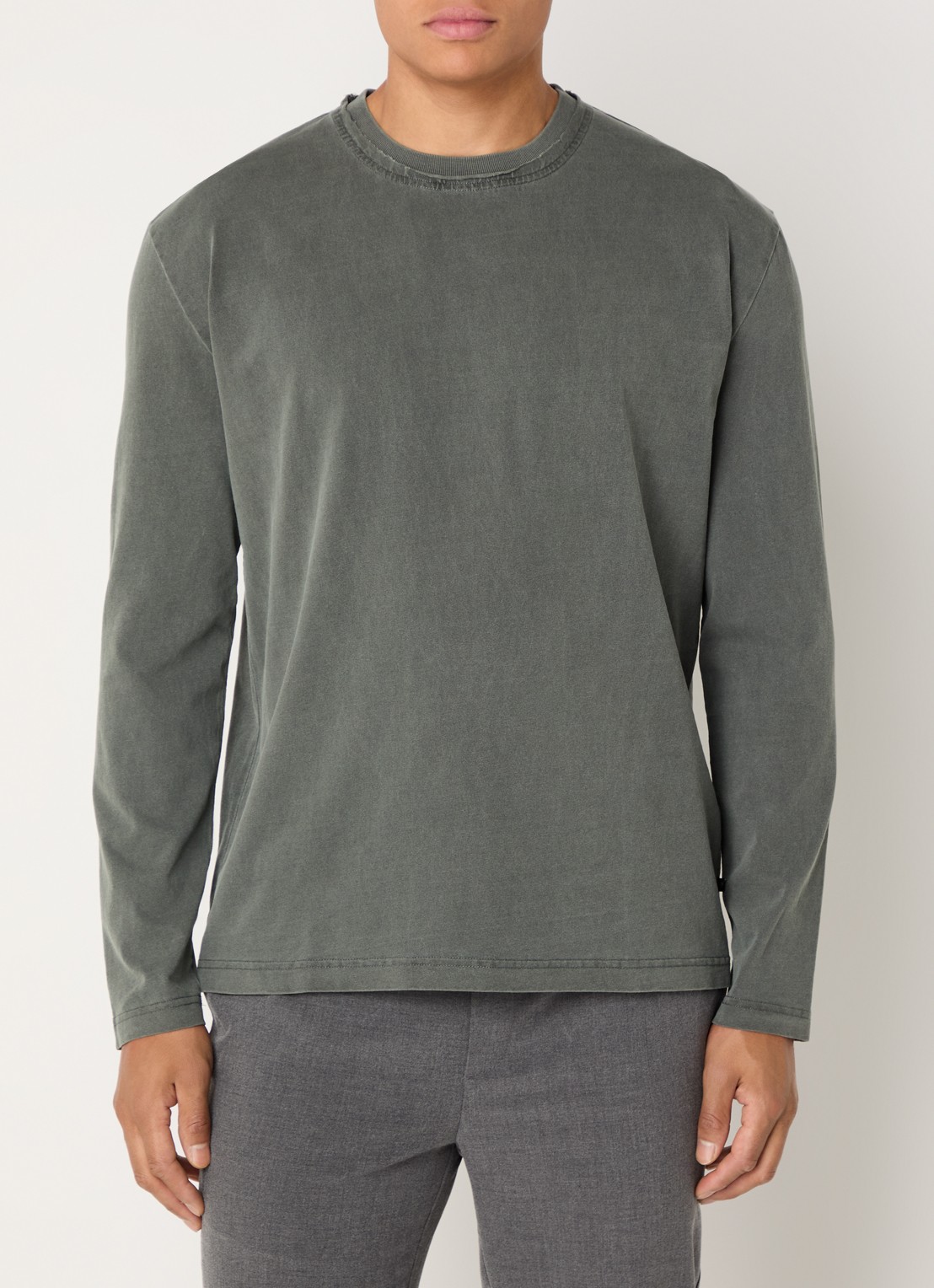 SAMSØE SAMSØE Ed longsleeve met verwassen afwerking - detail olijfgroen