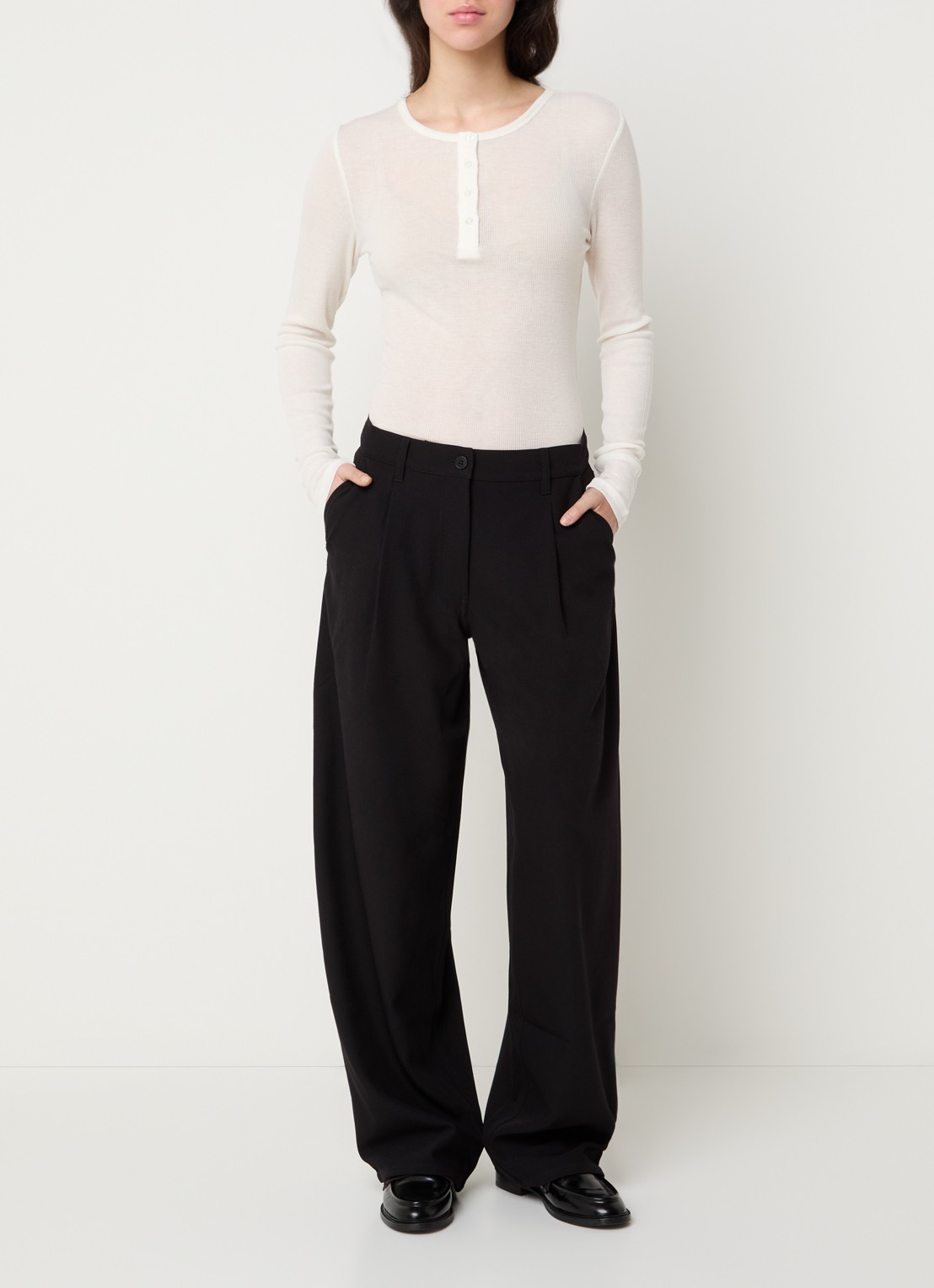 SAMSØE SAMSØE Harper high waist wide fit pantalon met steekzakken - voorkant 4 zwart
