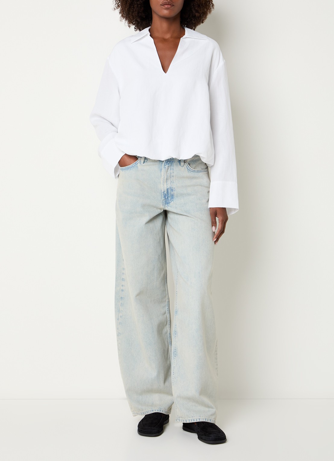 SAMSØE SAMSØE Harper mid waist wide fit jeans met gekleurde wassing - voorkant 3 lichtblauw