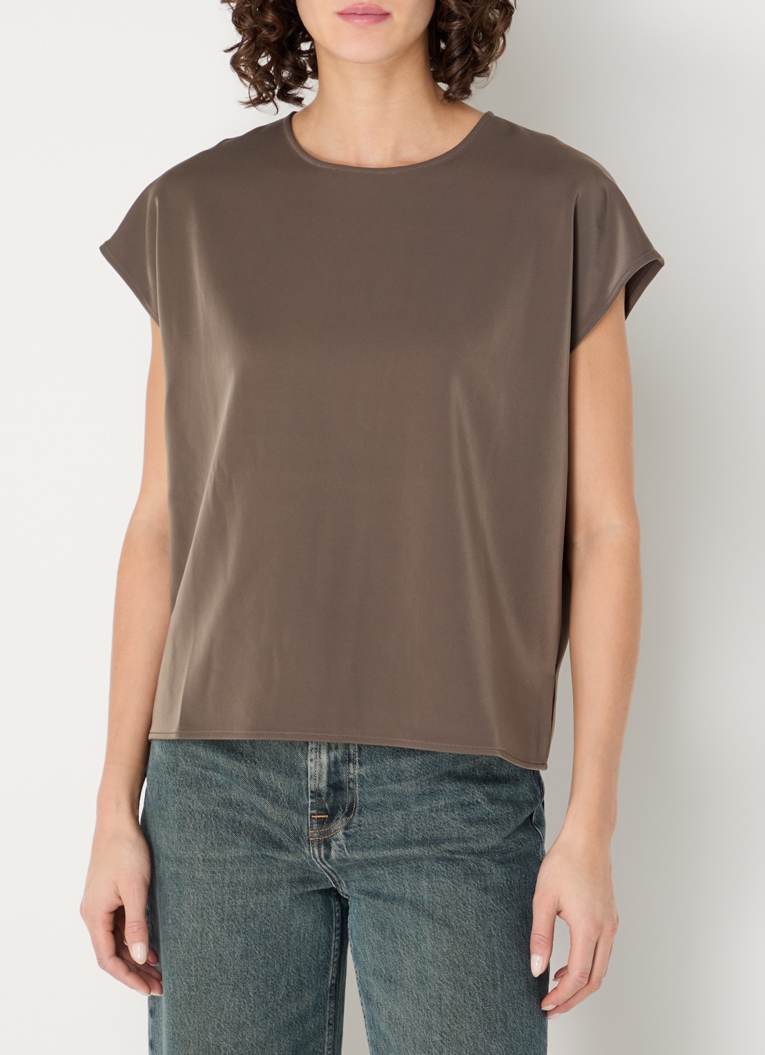 SAMSØE SAMSØE Hoy top van satijn - detail khaki