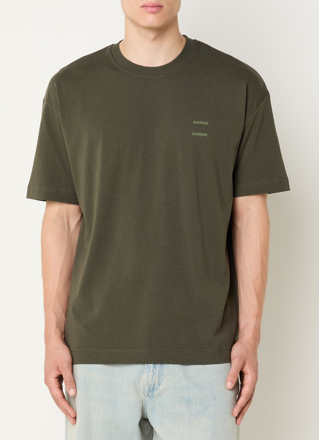 SAMSØE SAMSØE Joel T-shirt met logo - detail 4 legergroen