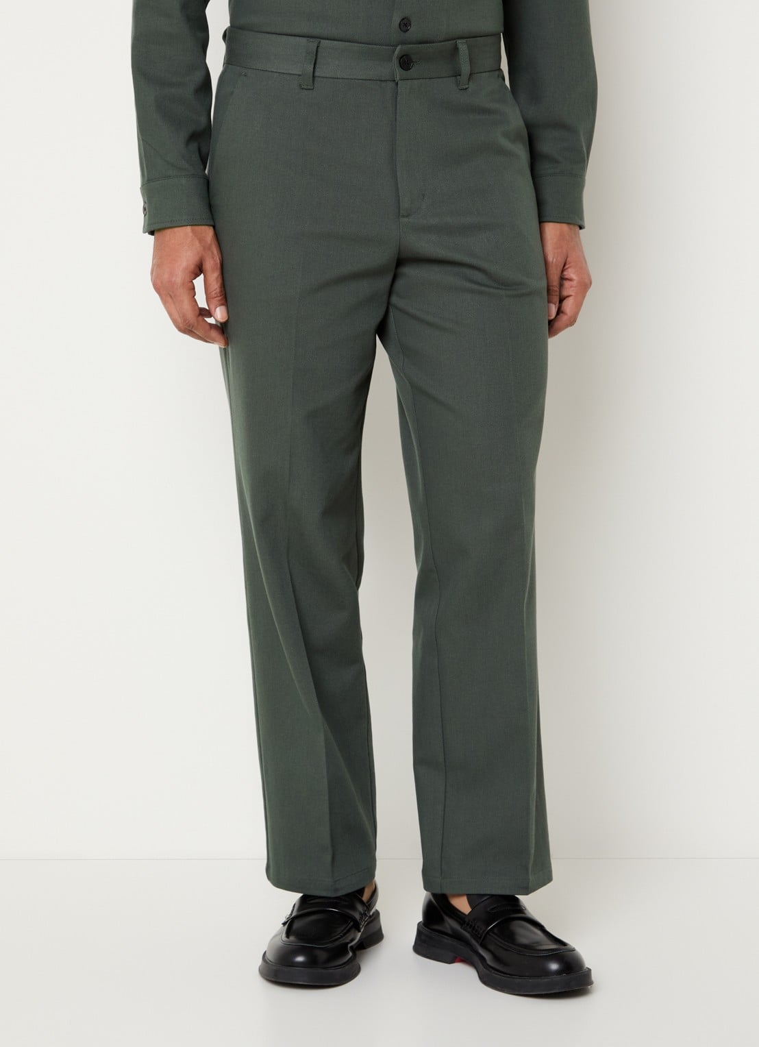 SAMSØE SAMSØE Noah straight fit pantalon in wolblend - detail 3 olijfgroen