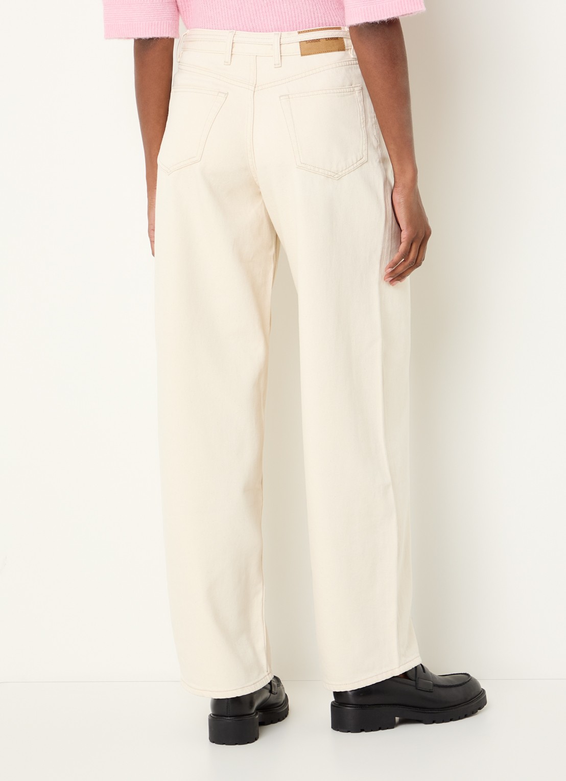 SAMSØE SAMSØE Saharper high waist loose fit jeans met strikceintuur - achterkant creme
