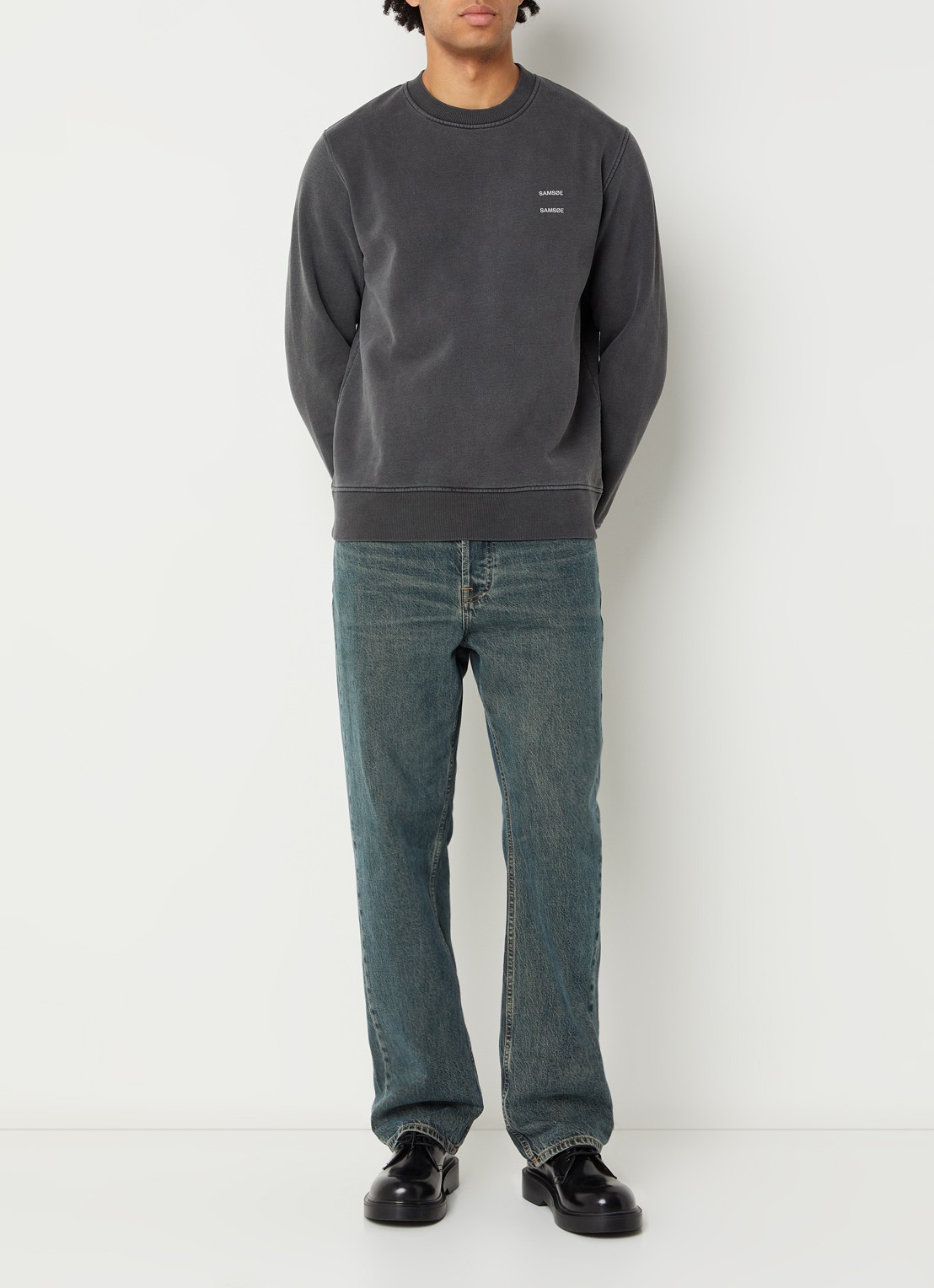 SAMSØE SAMSØE Sajoel sweater met logo - voorkant 2 antraciet